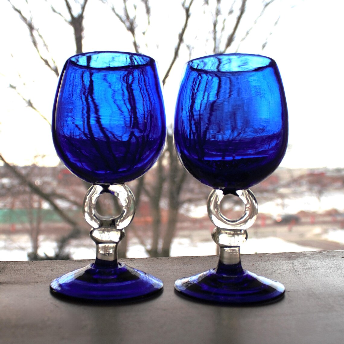 Handblown Cobalt Blue Wine Glass Set - Unique Circle Stem, 2pc