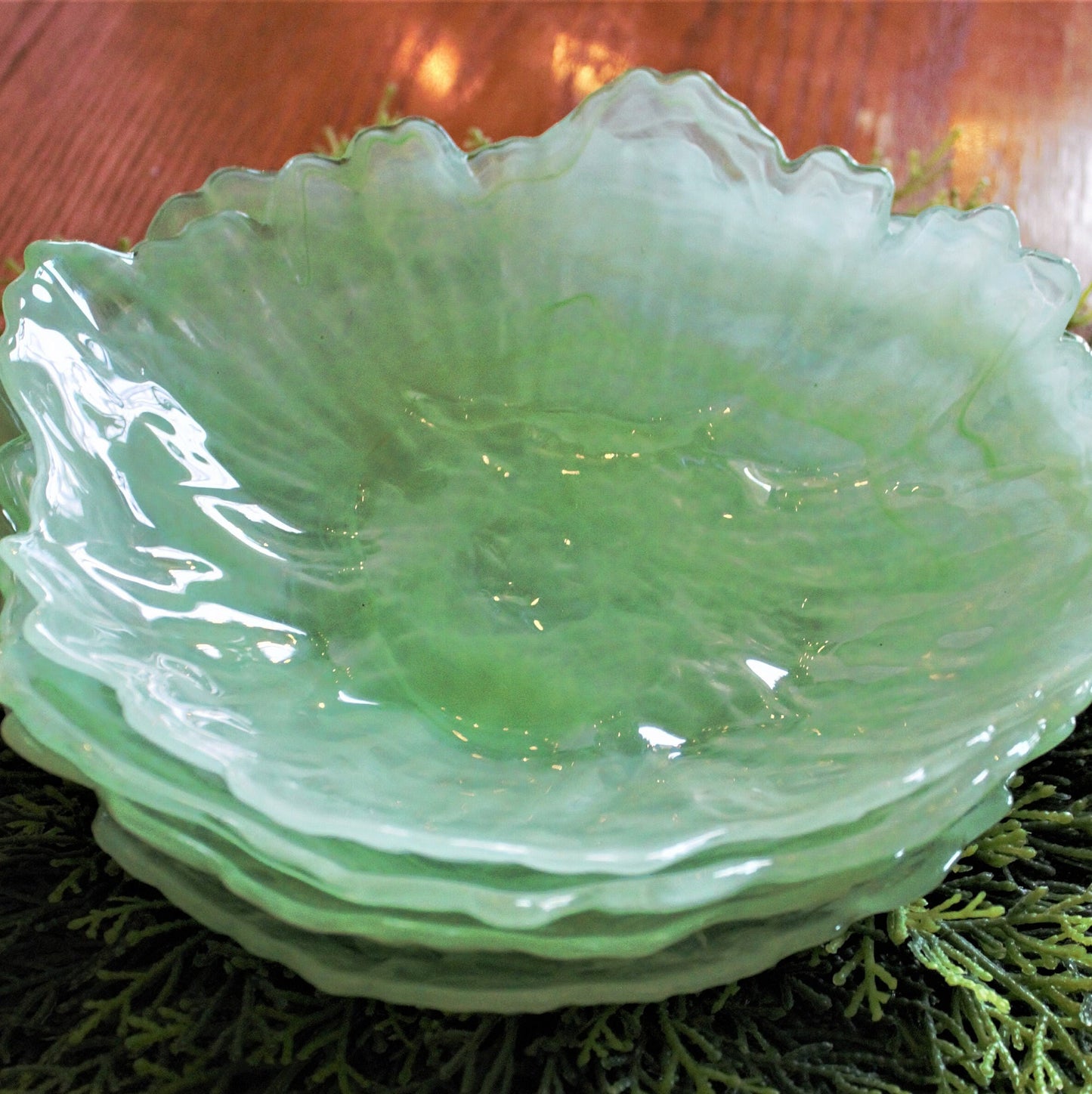 Green Swirl Glass Bowl Set of 4: Scalloped Edge, Unique Salad Bowls
