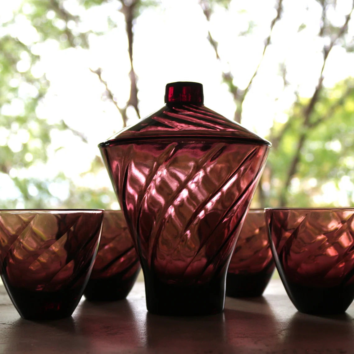 Vintage Amethyst Swirl Barware Set – 6-Piece Purple Rocks Glasses with Matching Ice Bucket