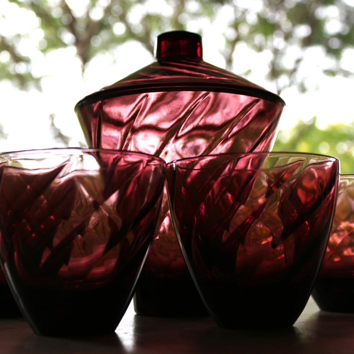 Vintage Amethyst Swirl Barware Set – 6-Piece Purple Rocks Glasses with Matching Ice Bucket