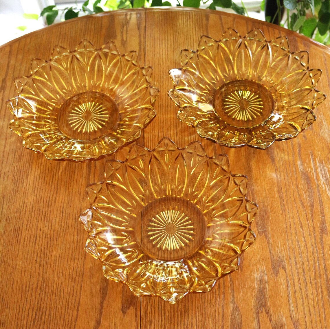 Vintage Federal Glass Gold Bowls - Petal Pattern Serving Set of 3