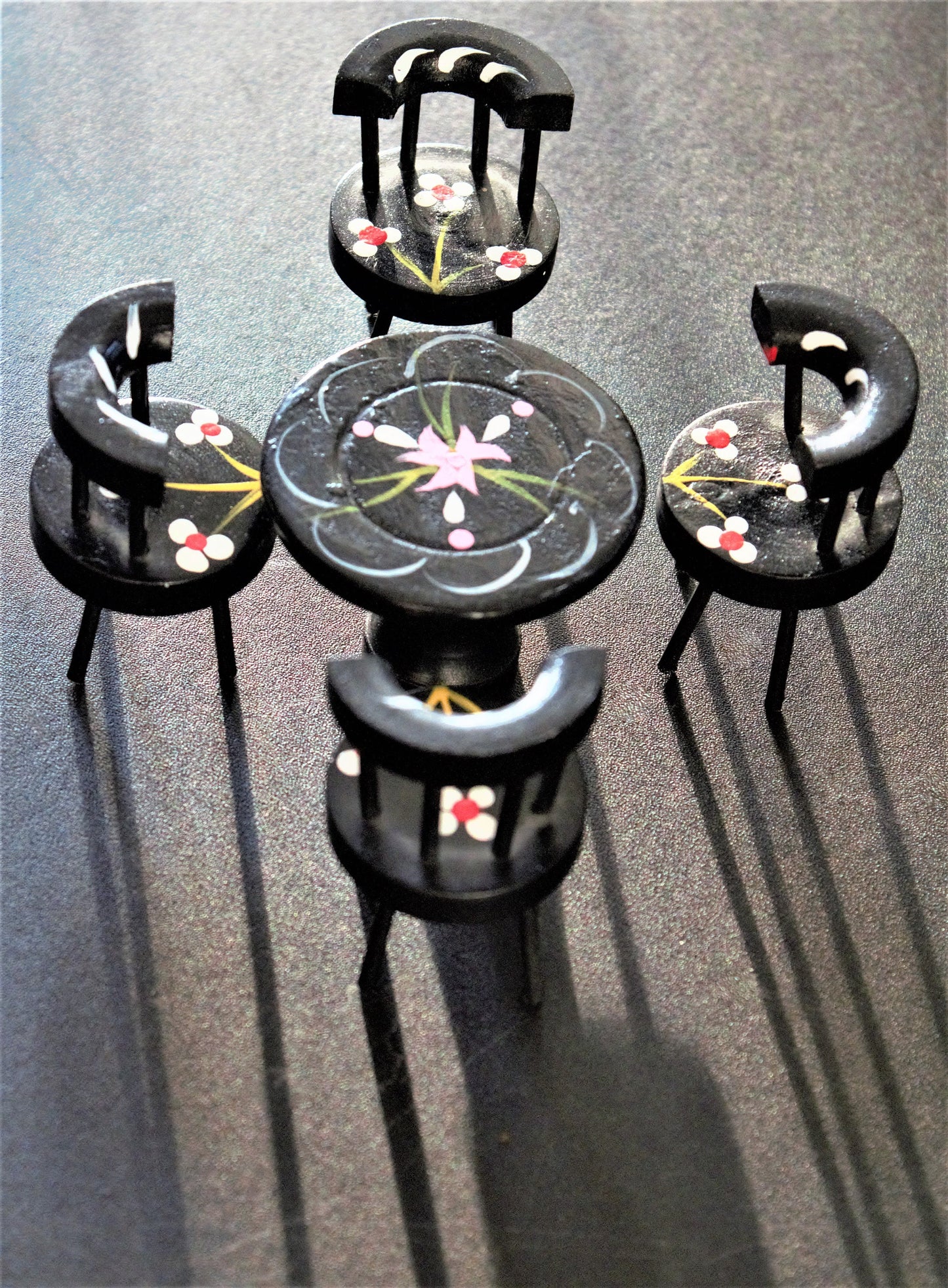 Hand-Painted Dollhouse Dining Set: Miniature Table & Chairs, Floral Boho Style