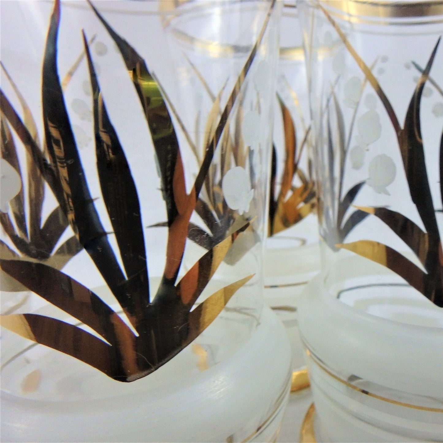 Vintage Frosted Gold Tumblers - Embossed Cocktail Glasses, Set of 4