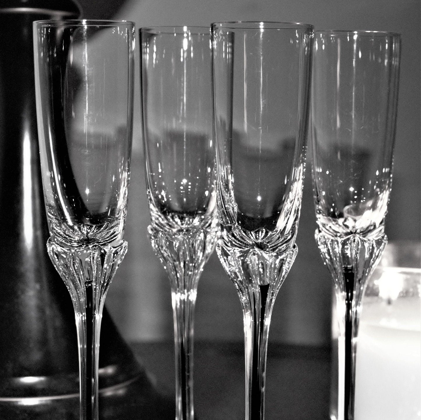 Belfor Crystal Cordial Glasses: Black Filament Stem, Set of 4