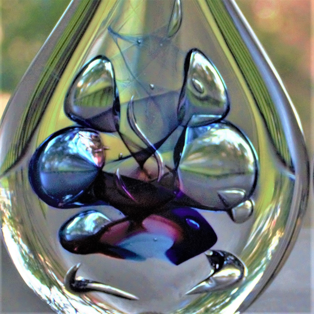 Signed Marian Pyrcak Teardrop Art Glass Sculpture: Sommerso Paperweight