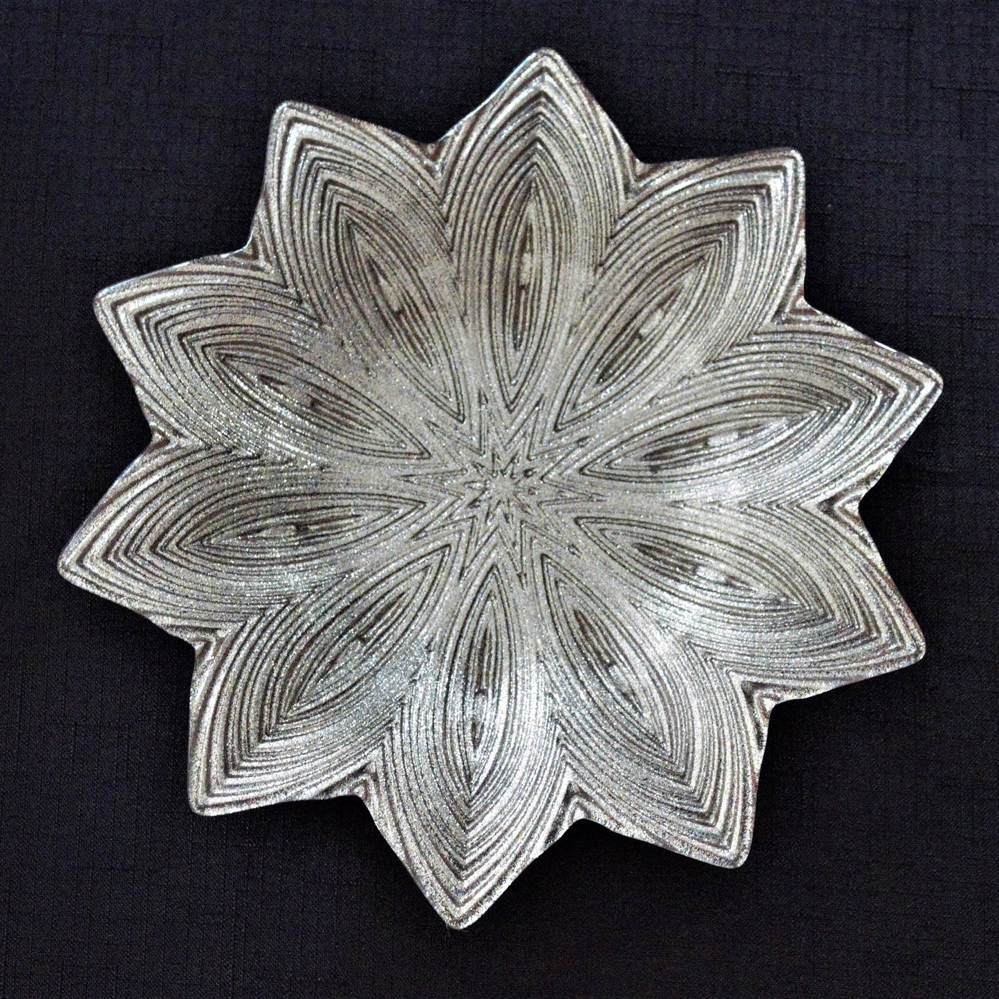 Iridescent Star Glass Dessert Plates - Set of 6 Glittery Gold Tablesetting