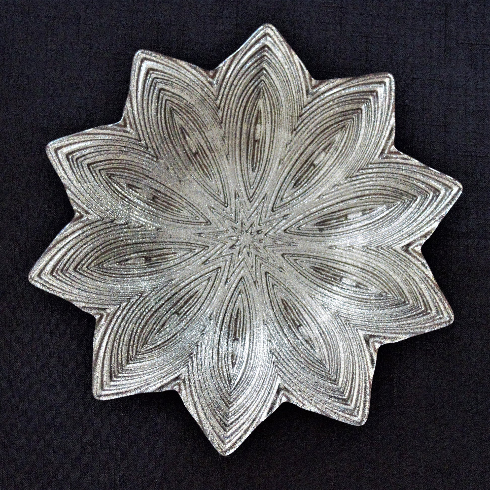 Iridescent Star Glass Dessert Plates - Set of 6 Glittery Gold Tablesetting