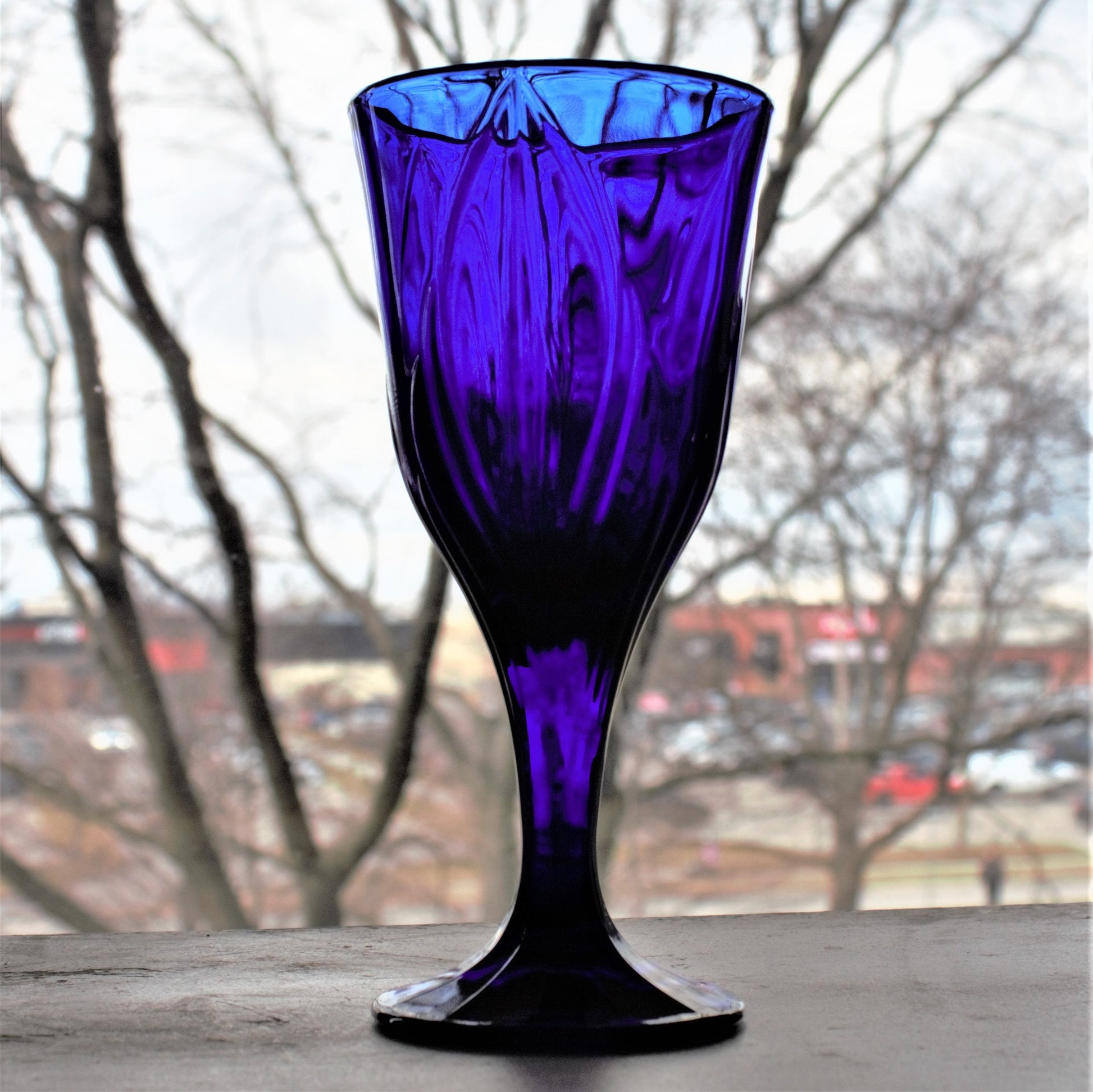 Cobalt Blue Wine Goblets - Set of 4 Vintage Leaf Patterned Stemware