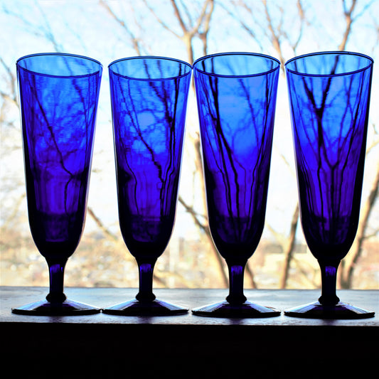 Vintage Cobalt Blue Cocktail Glasses - Set of 4 Tall Beer Glasses, pint glass