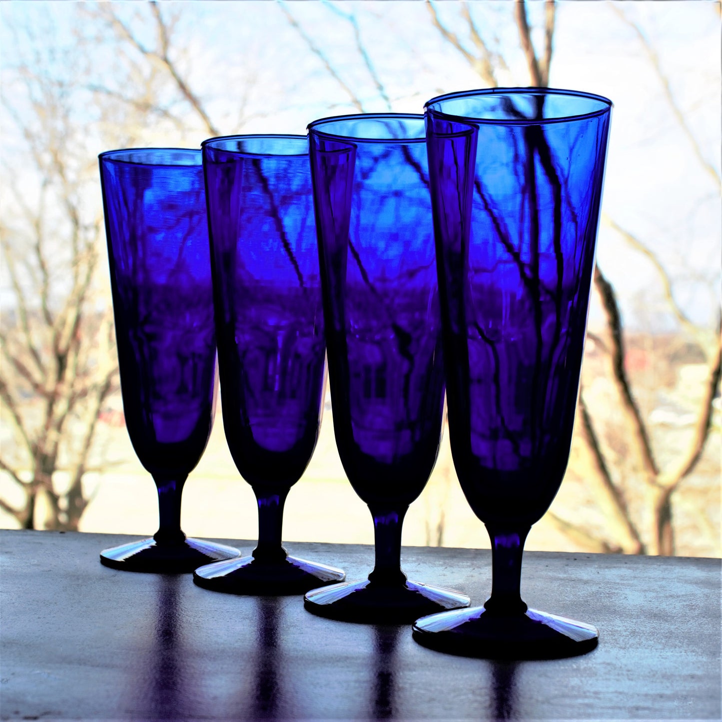 Vintage Cobalt Blue Cocktail Glasses - Set of 4 Tall Beer Glasses, pint glass