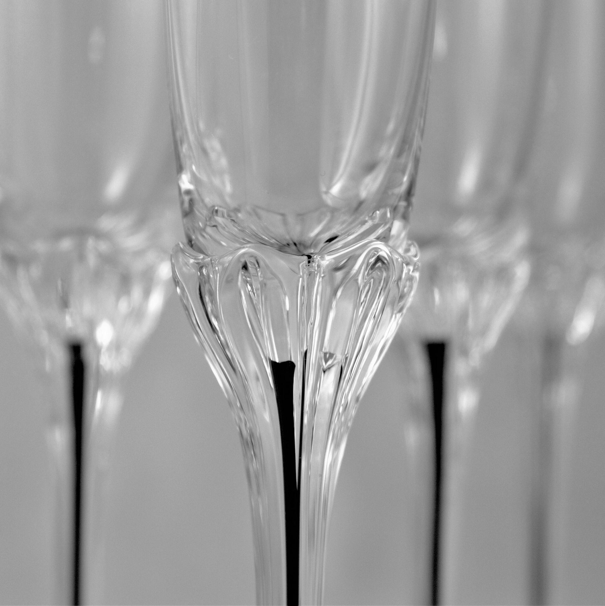 Belfor Crystal Cordial Glasses: Black Filament Stem, Set of 4