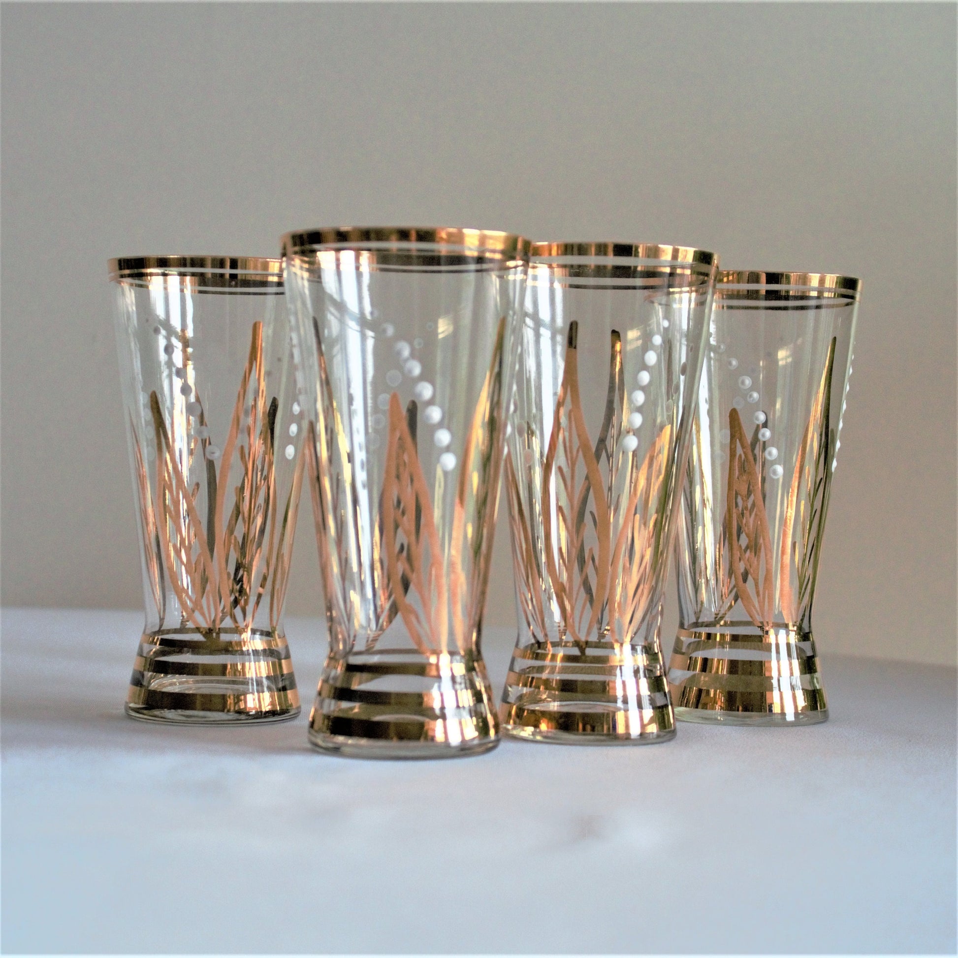Vintage Glasses, 4PC Vintage Gold Tumblers, Vintage Juice Glass, Unique Glassware, Vintage Gold and White Tumblers, Unique Vintage Gift Idea