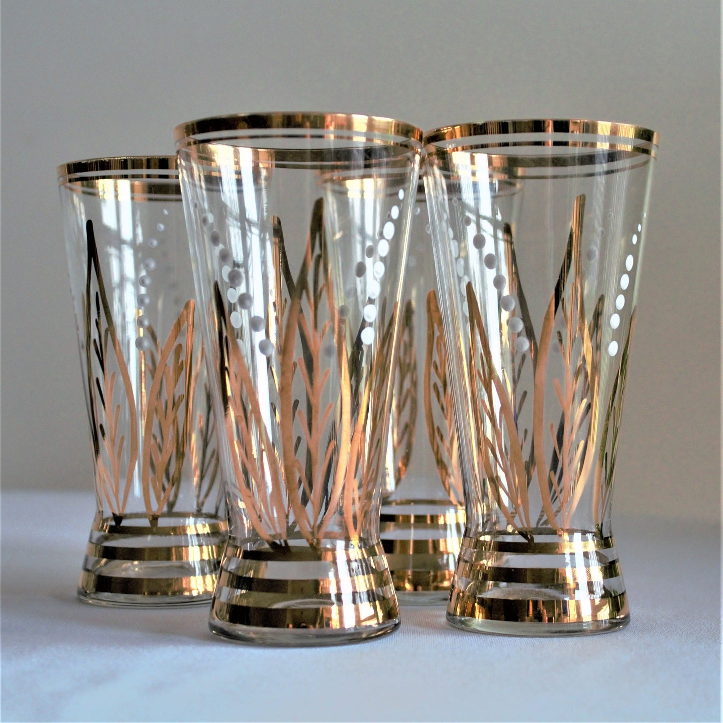 Vintage Glasses, 4PC Vintage Gold Tumblers, Vintage Juice Glass, Unique Glassware, Vintage Gold and White Tumblers, Unique Vintage Gift Idea