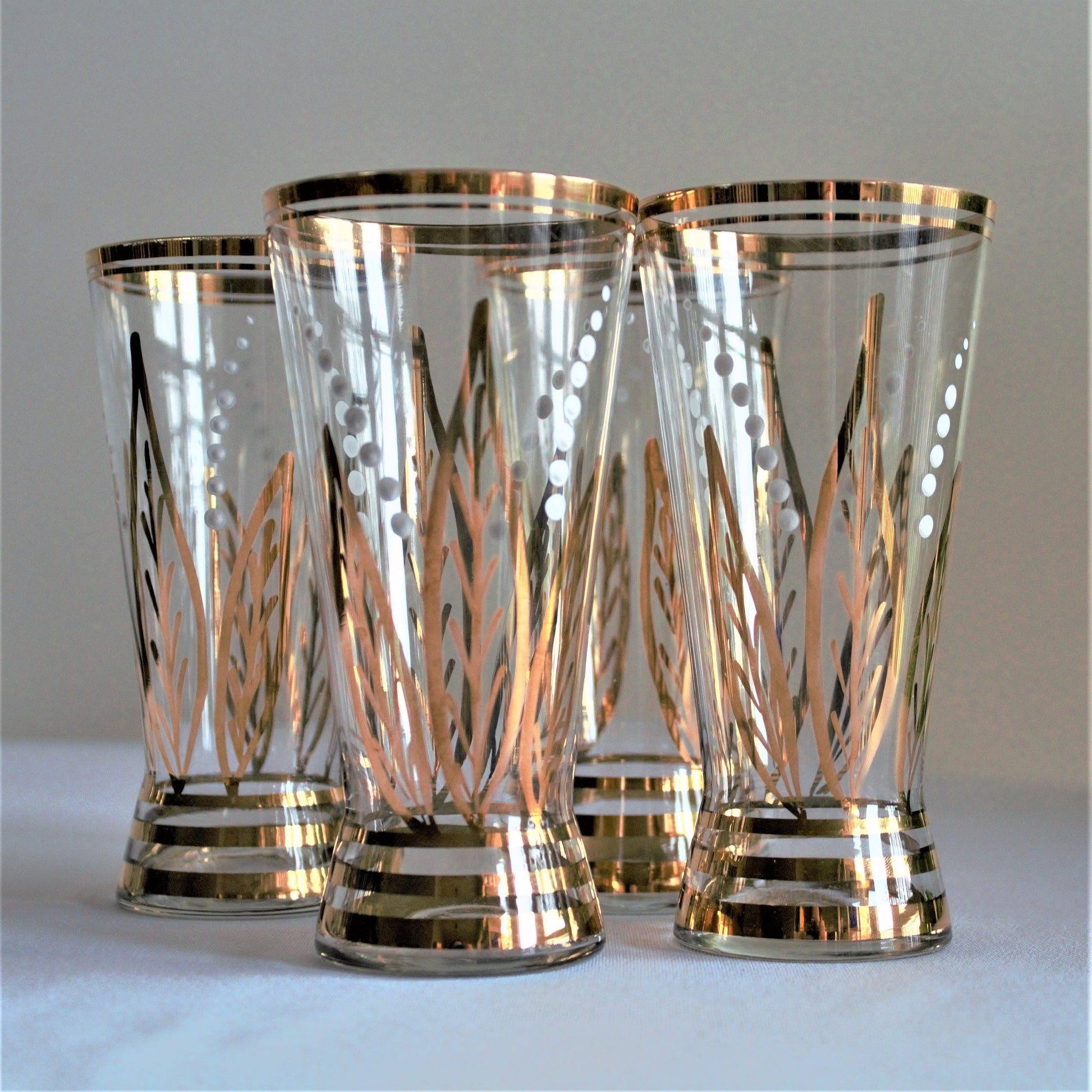 Vintage Glasses, 4PC Vintage Gold Tumblers, Vintage Juice Glass, Unique Glassware, Vintage Gold and White Tumblers, Unique Vintage Gift Idea