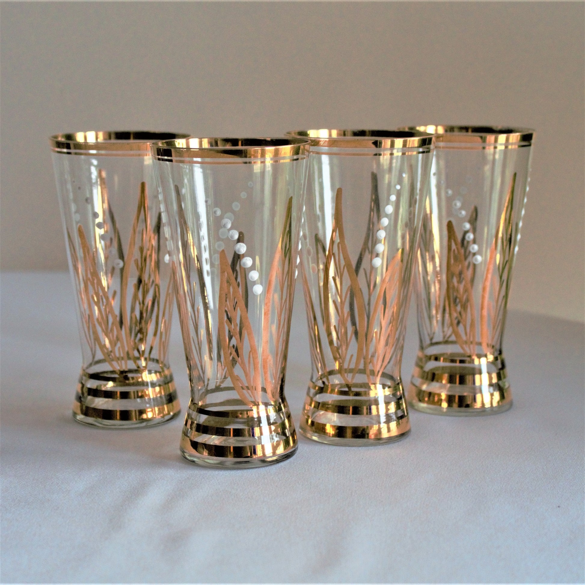 Vintage Glasses, 4PC Vintage Gold Tumblers, Vintage Juice Glass, Unique Glassware, Vintage Gold and White Tumblers, Unique Vintage Gift Idea