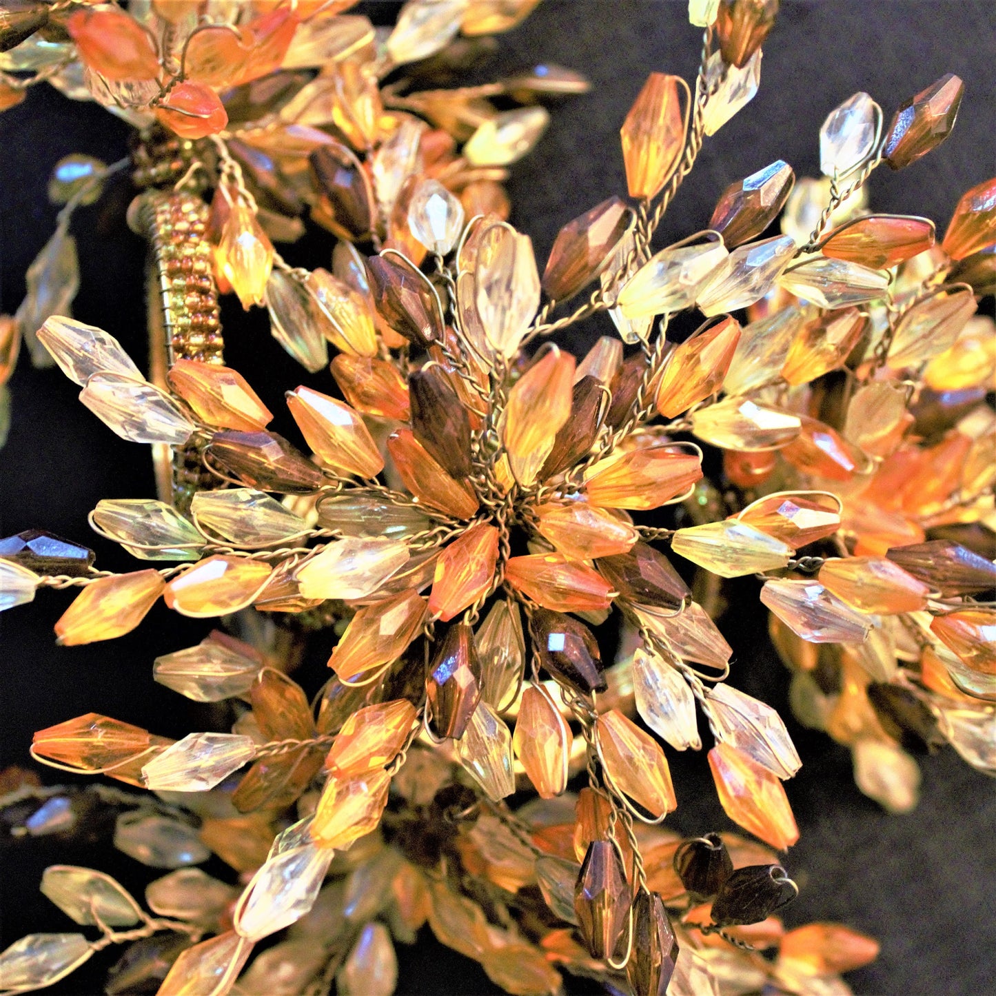 Vintage Lucite Napkin Rings - Set of 4 Floral Wire Table Décor