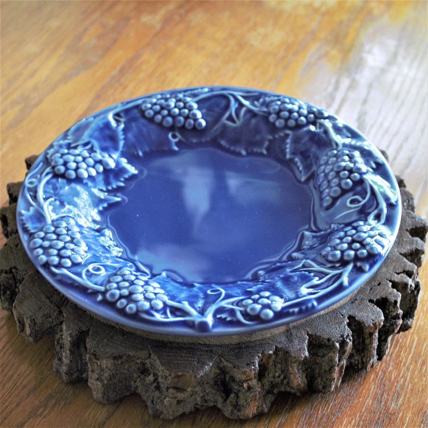 Bordallo Pinheiro Blue Grape Plate: Portuguese Pottery Decor