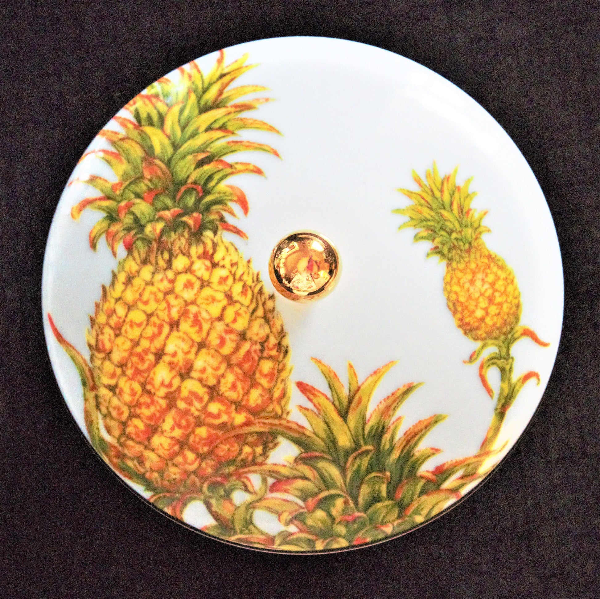 Minh Long Porcelain Bowls with Lids: Hand-Painted Fruit Design, Set of 3