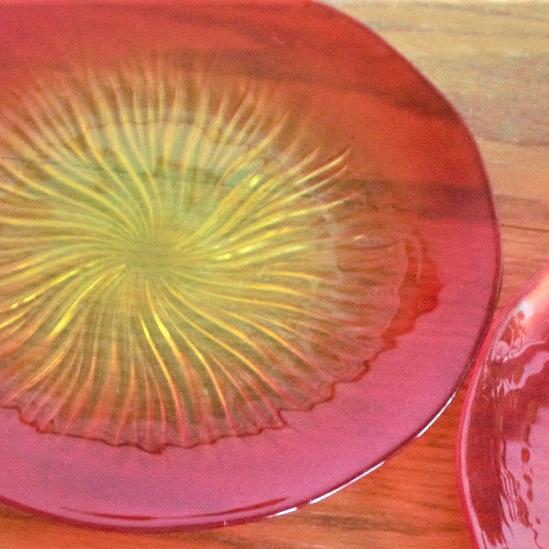 Sunburst Tempered Glass Platter Set: Orange & Yellow Serving Plates