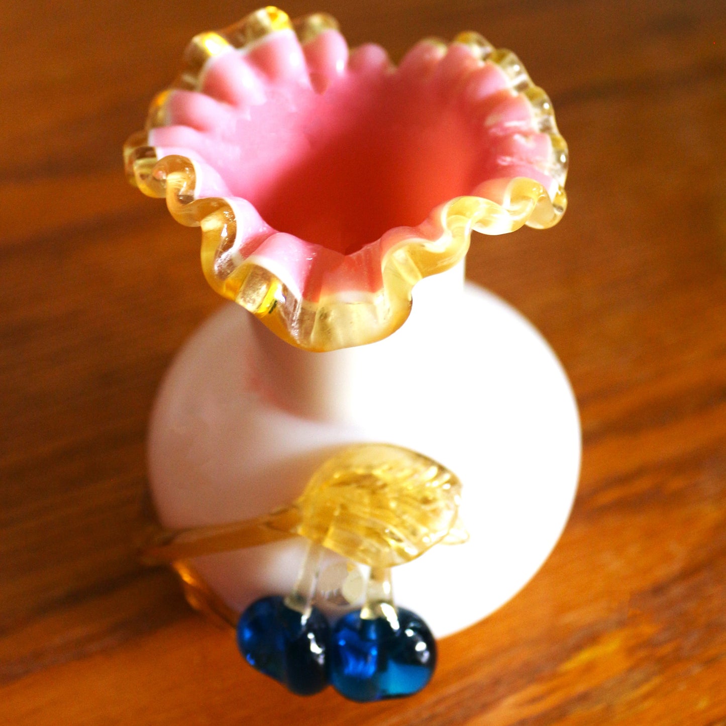 Vintage Fenton Peach Blown Glass Vase: Applied Fruit Decor