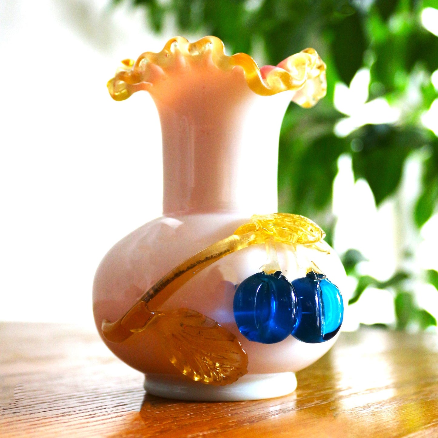 Vintage Fenton Peach Blown Glass Vase: Applied Fruit Decor