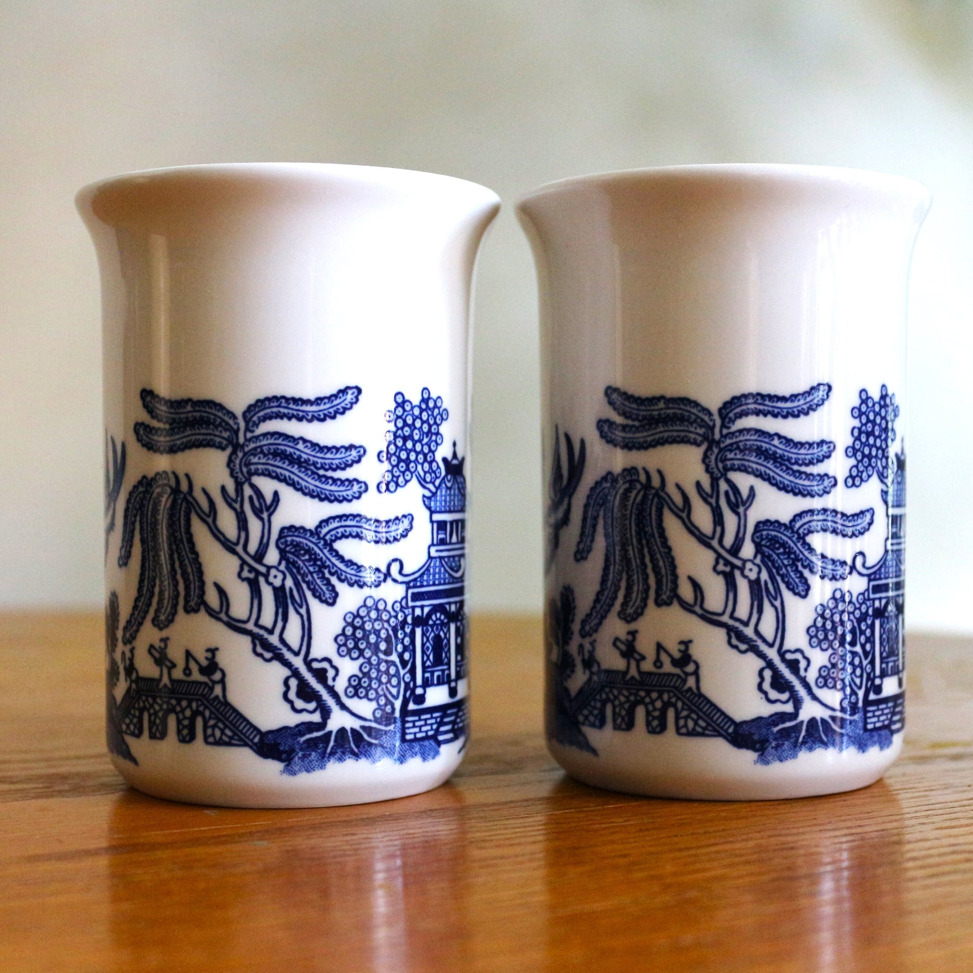 Vintage Blue Willow Mug Set: Rare English Coffee Cups, Made in England