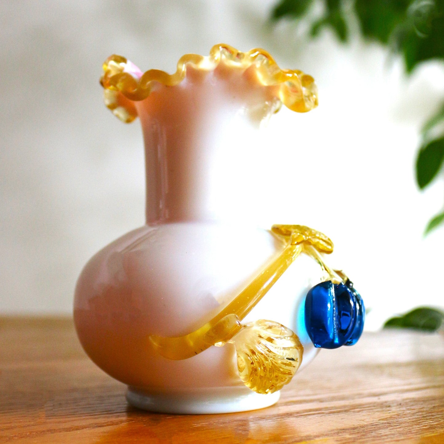 Vintage Fenton Peach Blown Glass Vase: Applied Fruit Decor