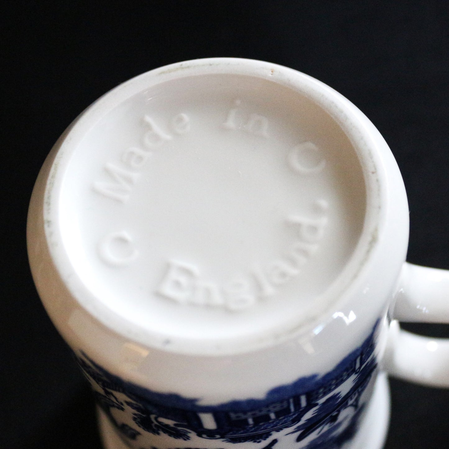 Vintage Blue Willow Mug Set: Rare English Coffee Cups, Made in England