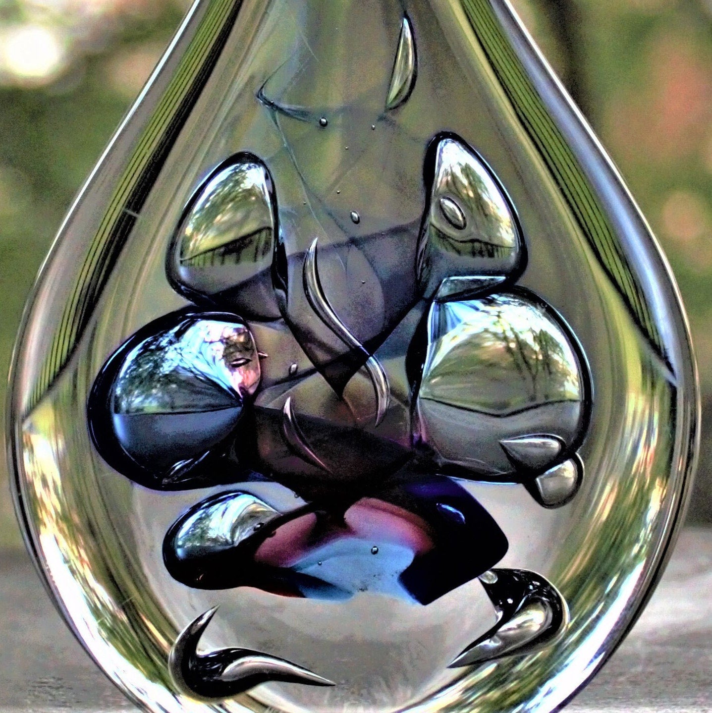 Signed Marian Pyrcak Teardrop Art Glass Sculpture: Sommerso Paperweight
