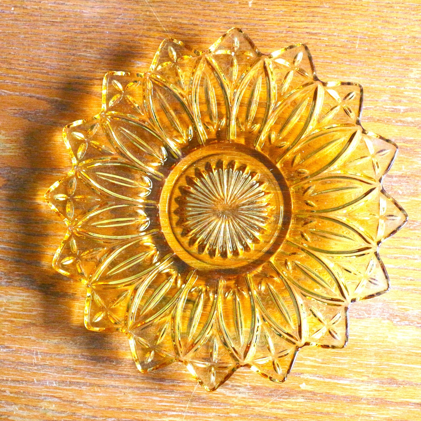 Vintage Federal Glass Plate: Gold Petal Pattern Dinner Plate, flower shape