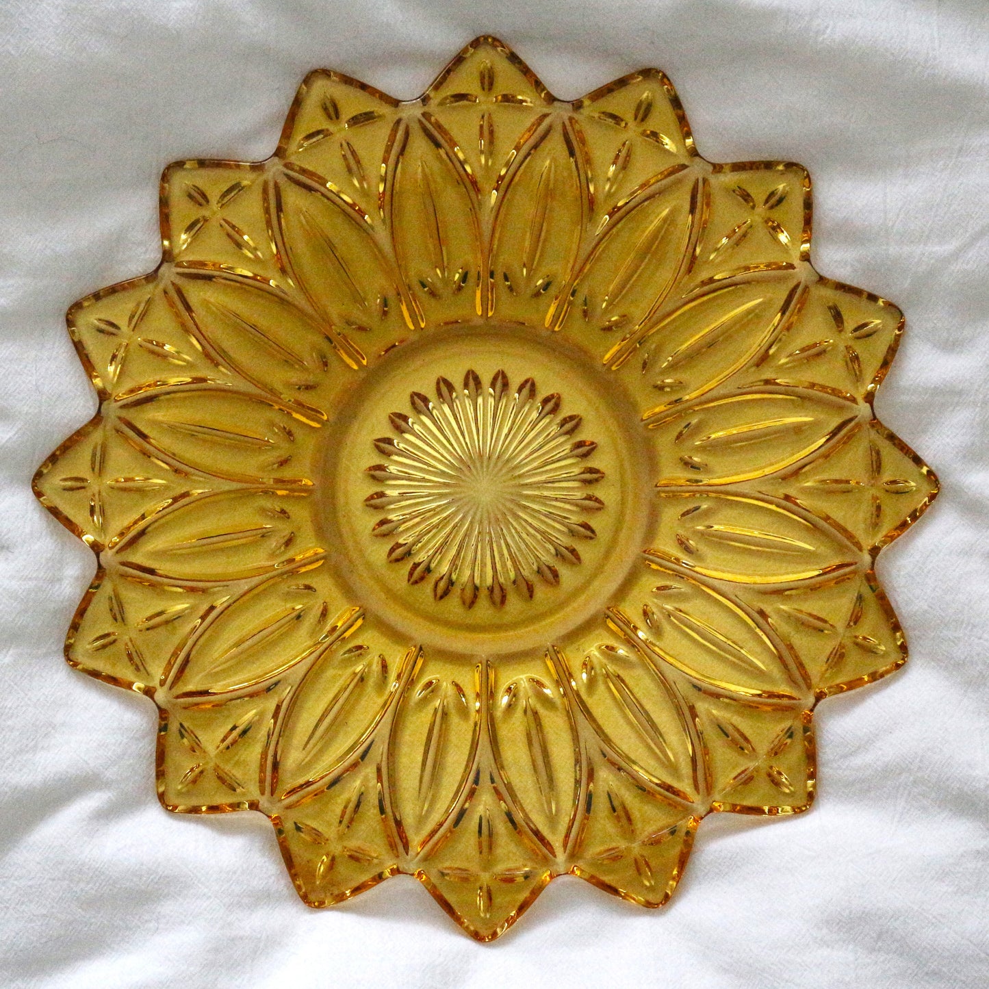 Vintage Federal Glass Plate: Gold Petal Pattern Dinner Plate, flower shape