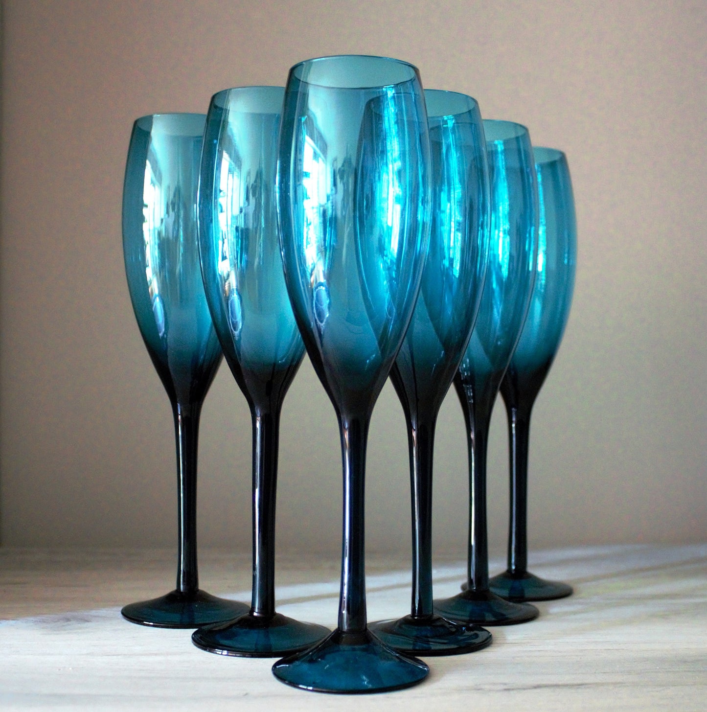 Hand Blown Teal Champagne Flute Set: Elegant Blue Stemware