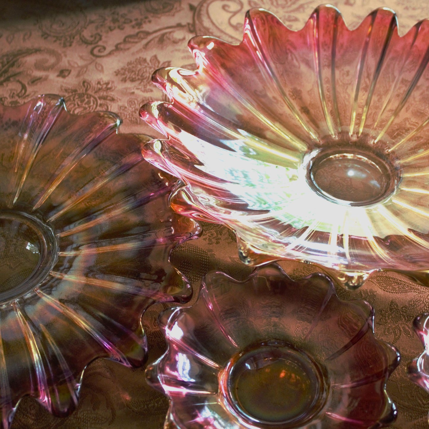Vintage Federal Glass Bowl Set of 4: Iridescent Celestial Marigold Pattern, Marigold plate