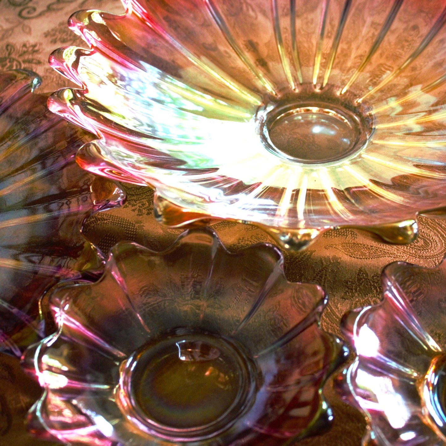 Vintage Federal Glass Bowl Set of 4: Iridescent Celestial Marigold Pattern, Marigold plate