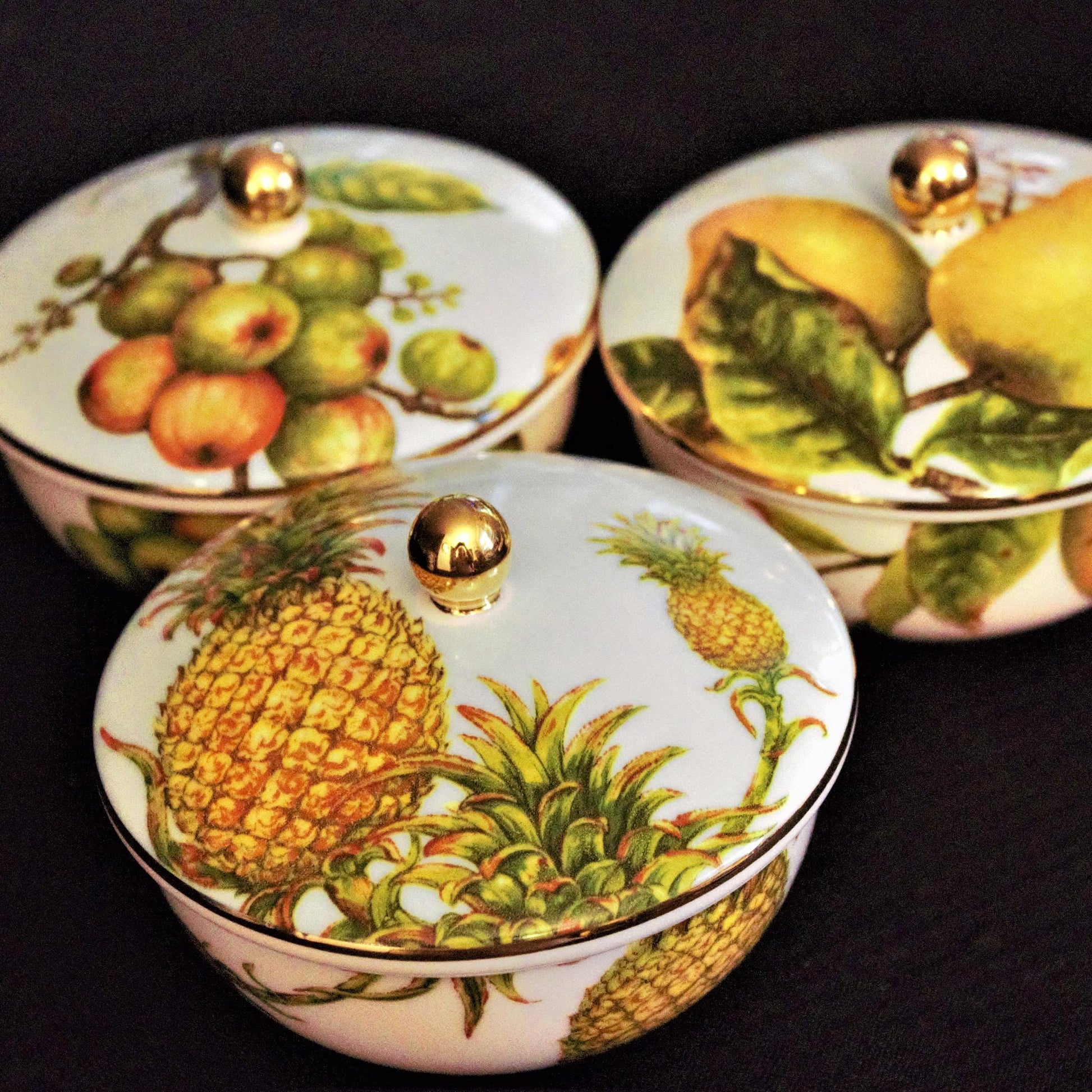Minh Long Porcelain Bowls with Lids: Hand-Painted Fruit Design, Set of 3