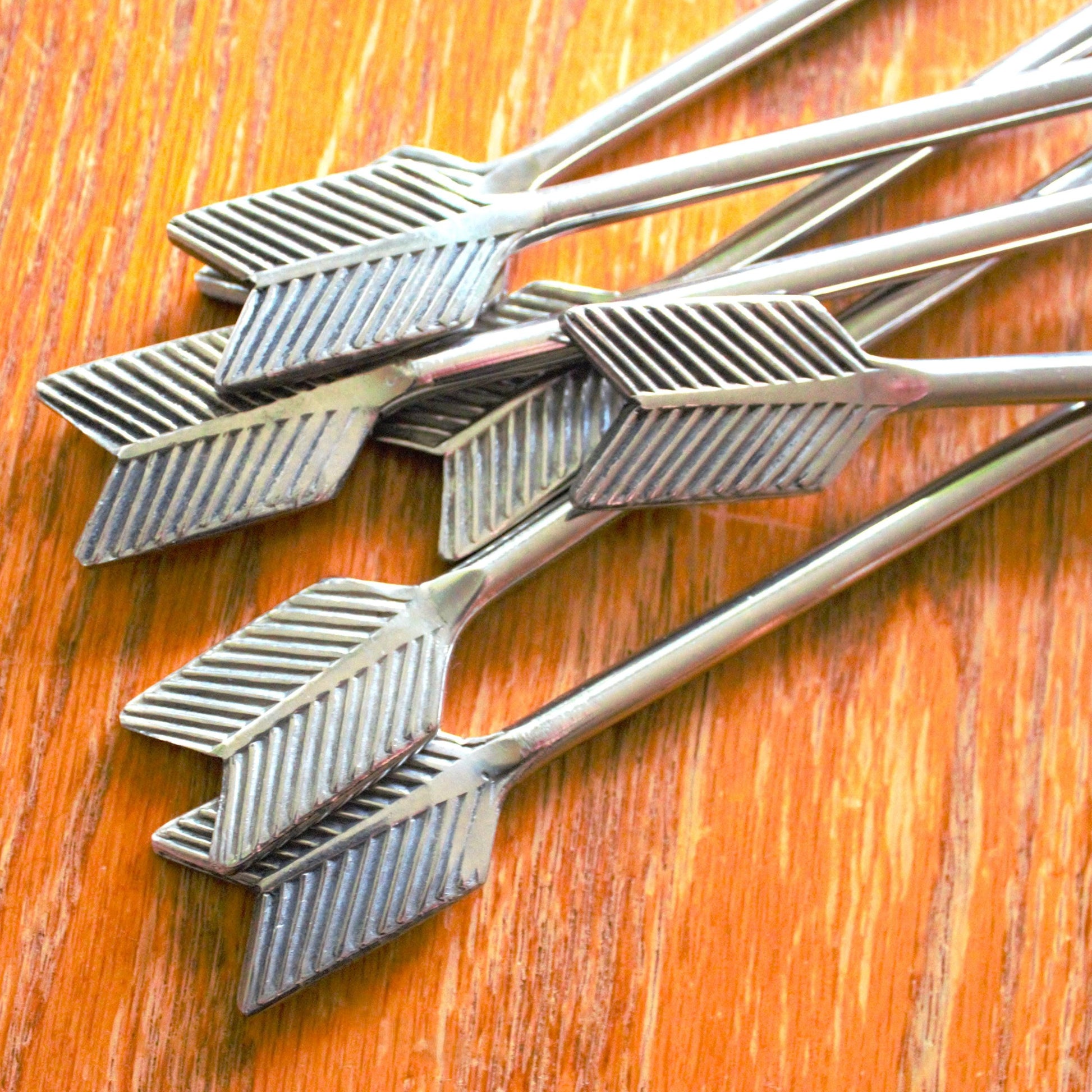 Metal Arrow Set: 7 Silver Archery Props, Western Decor (10")