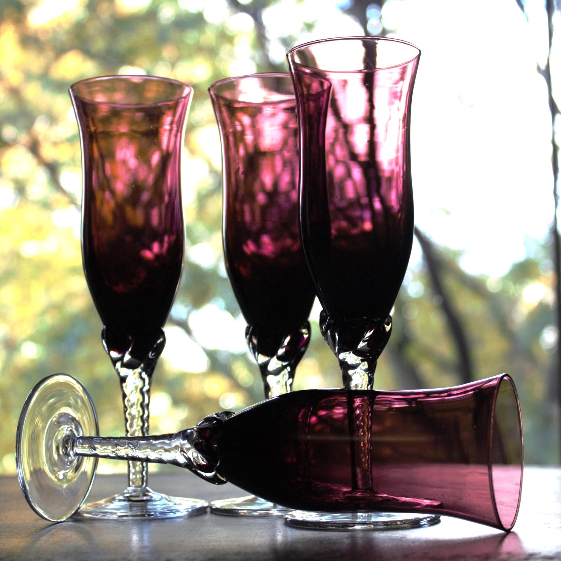 Purple Glassware set of 4, Amethyst Stemware, Purple toasting glasses, champagne glass, unique Italian stems